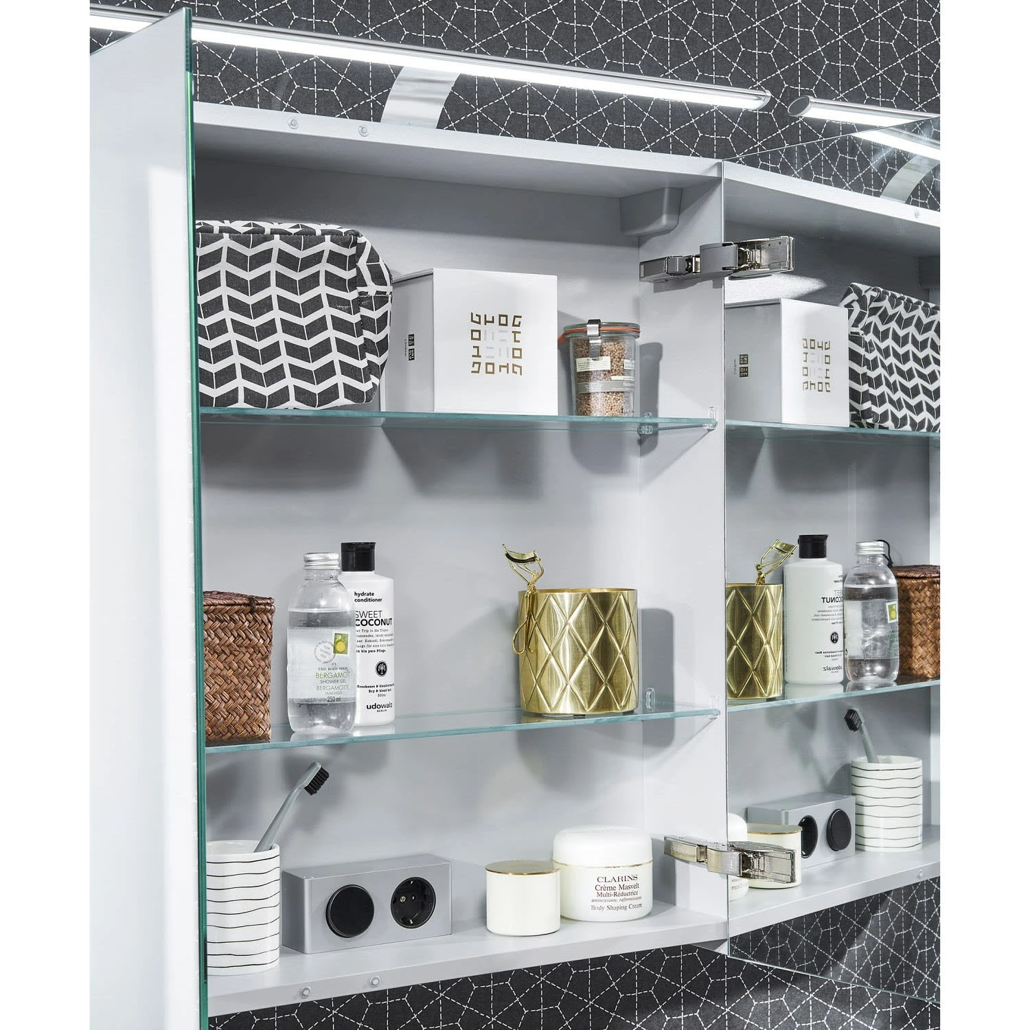 Steinkamp Life 2.0 Spiegelschrank 130 cm mit 2 LED Aufsatzleuchten Steinkamp Life 2.0 Spiegelschrank 130 Cm Mit 2 LED Aufsatzleuchten -Steinkamp hersteller steinkamp badmoebel life 2 spiegelschraenke 3442019